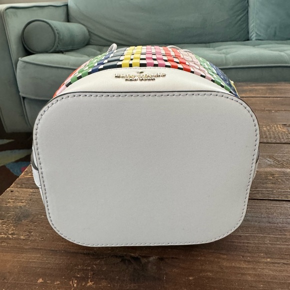 Kate Spade New York Pippa Woven Small Bucket Bag - Picture 4 of 7